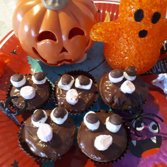 dairy free and vegan halloween cakes