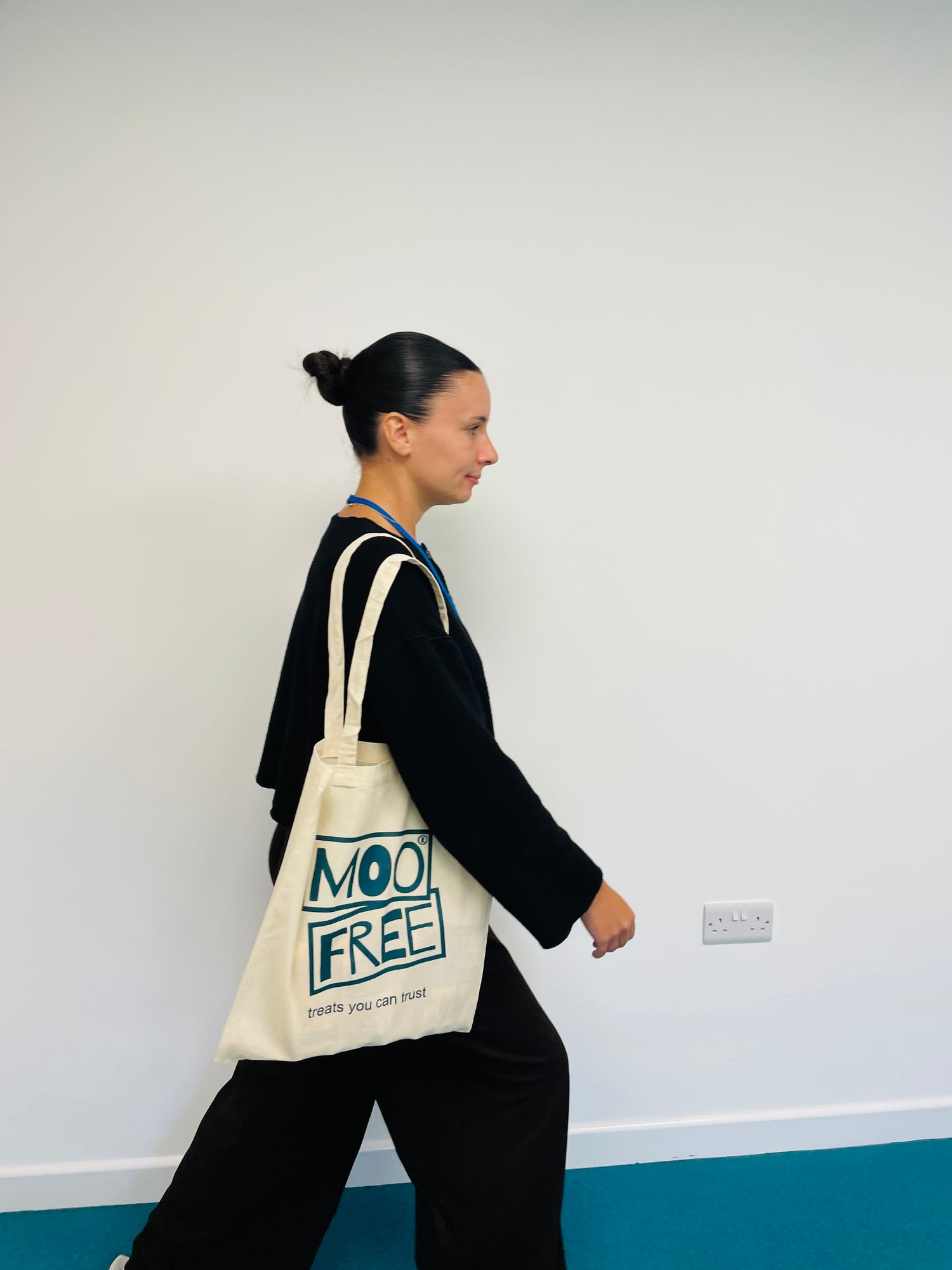 Moo Free Tote Bag
